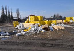 Reacția primarului Dorin Alexandrescu la articolul “Materiale bune de...FURAT!”