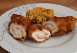 Cordon bleu din piept de pui