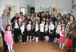 Mama - cea dintâi chemare a iubirii-n lume... FOTO