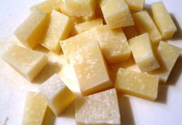 Ce pericole ascunde caşcavalul. Ai grijă de sănătatea ta