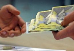 Adio maşini scumpe, terenuri sau case cumpărate cu bani cash! Proiectul care limitează plăţile numerar, aprobat