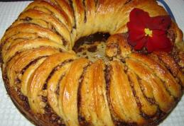 Coroniță cu fructe