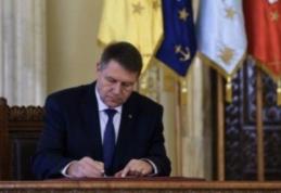 Legea privind salarizarea personalului plătit din fonduri publice în 2015, promulgată