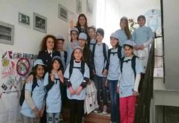 IPJ Botoșani: Campania de prevenire „Copilărie fără delincvenţă” - FOTO