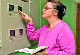 Nu ai plătit factura? Nu îţi mai taie curentul