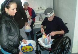 Săptămâna Școala Altfel  la Liceul Tehnologic Al. Vlahuță Șendriceni - socializare și bunătate la Căminul de bătrâni Dorohoi