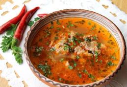 Ciorbă țărănească de porc