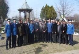 Veteranii unităţii sărbătoriţi de jandarmi …