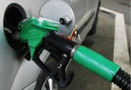 Motorina a ajuns mult mai ieftină decât benzina. Ce urmează să se întâmple