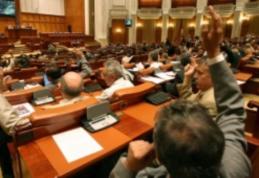 Guvernul dă aviz negativ la pensiile speciale ale aleşilor. „Nu ne lasă FMI”