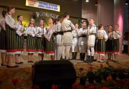 Festivalul judeţean de folclor „Dorule, floare de rouă”, a XIII-a ediție. Vezi laureații!