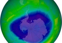 O gaura in stratul de ozon va fi deasupra Romaniei maine