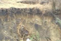 Broscăuţi : 60 de gospodării în pericol, din cauza alunecărilor de teren