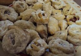 Cornulete fragede cu halva sau rahat