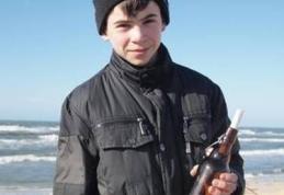 POVESTE EMOŢIONANTĂ: Un băiat din Rusia a descoperit un mesaj într-o sticlă trimis de un copil german, în urmă cu 24 de ani