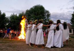 Tradiţii şi obiceiuri de Rusalii. Ce să faci în prima şi a doua zi