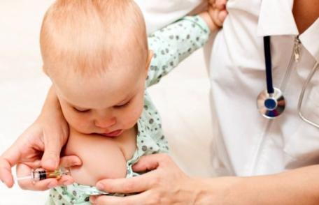Carnetul de vaccinări al copiilor s-a modificat. Vezi ce schimbări au apărut 