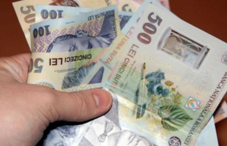 Drepturi salariale câştigate în instanţă şi plătite anticipat de Guvern 