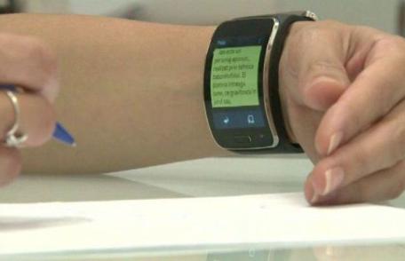 Avertismentul dat de profesori elevilor care vor să copieze la BAC cu ceasuri inteligente sau ochelari cu bluetooth