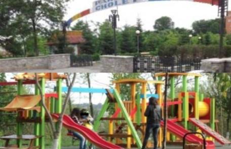 Primim la redacţie: „Nu am crezut că pot fi în pericol ziua, în Parcul Cholet din Dorohoi”