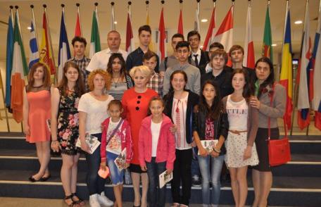 Olimpicii botoșăneni premiați de Doina Federovici au fost prezentați la Parlamentul European de europarlamentarii PSD - FOTO