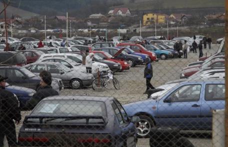 Aducerea maşinilor de peste graniţă nu mai este rentabilă