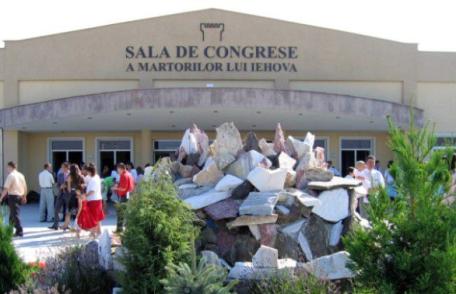 Seria de congrese ale Martorilor lui Iehova, „Să urmăm exemplul lui Isus!”, susţine valorile familiale la Botoșani