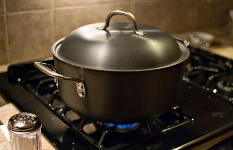 Alimente care devin toxice dacă sunt reîncălzite