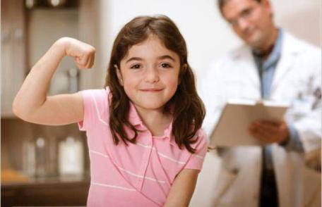 Înscrierea în şcoli şi grădiniţe, cu aviz de la medicul de familie, fără analize medicale