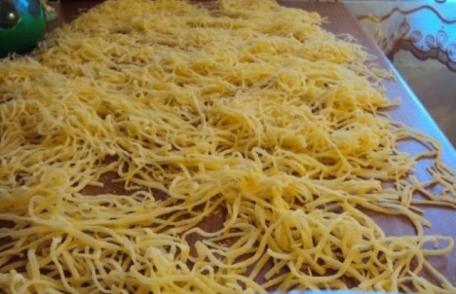 Cei mai buni tăiţei de casă