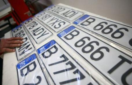 Legea care-i va scoate din minți pe români. Trebuie să-și schimbe numerele mașinilor