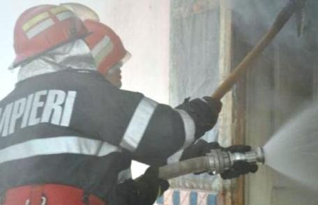 Trei incendii în mai puţin de 6 ore