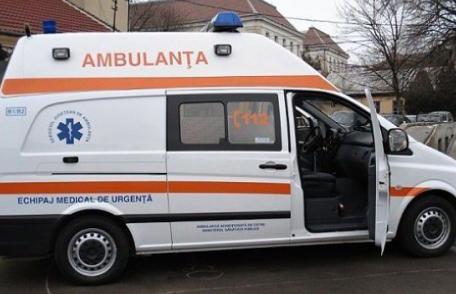  Angajat al unei societăți din Botoșani transportat de urgență la spital, după ce a suferit un accident la locul de muncă