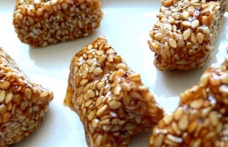 Mierea cu susan te protejează de răceală