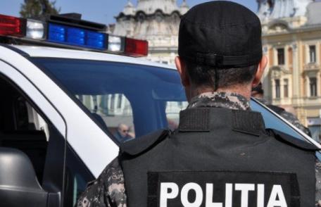 Șocant! Microbuz de transport persoane, atacat de trei indivizi mascați. Poliția este în alertă