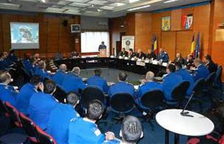 Evaluarea activităţii în anul 2015 a jandarmilor botoșăneni, în prezenţa prefectului Costică Macaleţi