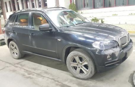 Autoturism căutat în Italia, descoperit de poliţiştii de frontieră! –  FOTO