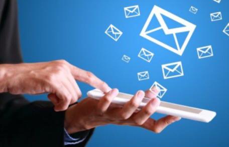 Un motiv pentru care să nu-ți instalezi emailul pe telefon