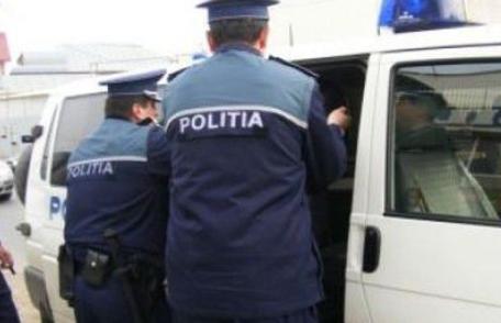 Bărbat din Dorohoi reţinut după ce a lovit un poliţist