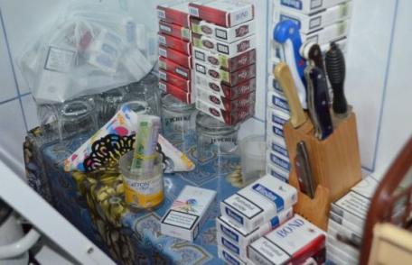 Ţigări, alcool şi importante sume de bani ridicate de poliţiştii de frontieră în urma unor percheziţii - FOTO