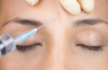 Şocant: un cunoscut model a murit din cauza unei injecţii menite să o scape de riduri