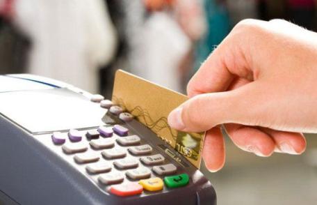 Contravaloarea permisului auto şi cea a autorizaţiei provizorii de conducere se pot plăti şi cu cardul