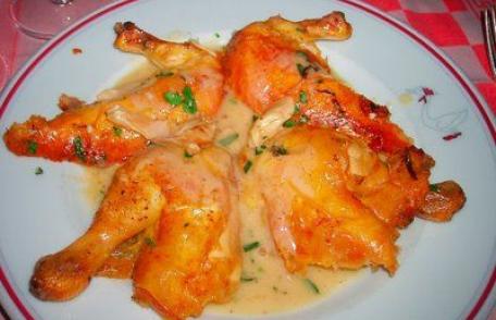 Pui cu smantana si cartofi la cuptor