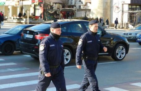 Hoţ reţinut de un jandarm aflat în timpul liber