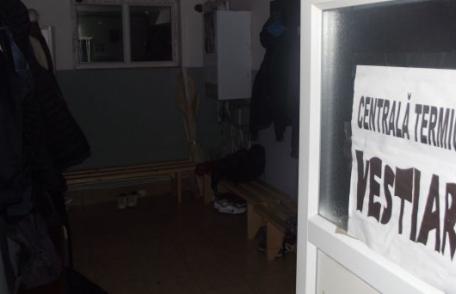 Depistat de un jandarm în timp ce se menţinea în formă „scotocind” prin vestiarul unei săli de fitness din Dorohoi