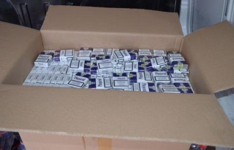 Aproximativ 10.000 ţigarete de contrabandă descoperite şi confiscate de poliţiştii de frontieră - FOTO