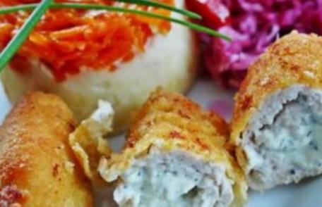 Piept de pui umplut cu cremă de brânză