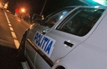 Accidentat de o maşină în timp ce se deplasa pe bicicletă fără a fi echipat în mod necorespunzător