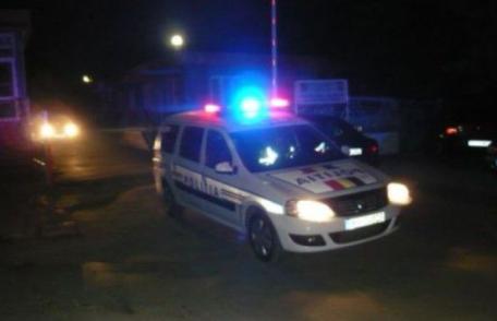 Cu permis de nici o săptămână s-a urcat băut la volan și a intrat cu mașina într-un cap de pod