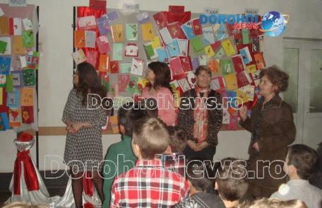 „Mărțișorul Eco”: Expoziție de felicitări, colaje și mărțișoare ecologice la Casa Municipală de Cultură Dorohoi - FOTO